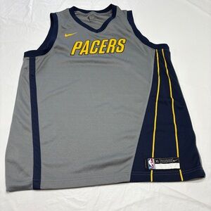 Nike NBA Indiana Pacers Gray Jersey Youth Boys XL 18/20